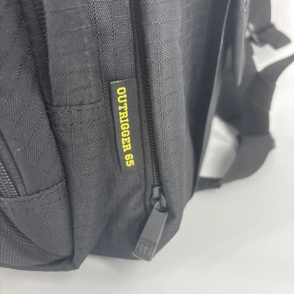 Ruggard DSLR Camera Case Backpack Black PBB-165B Outrigger 65 with Rain Cover